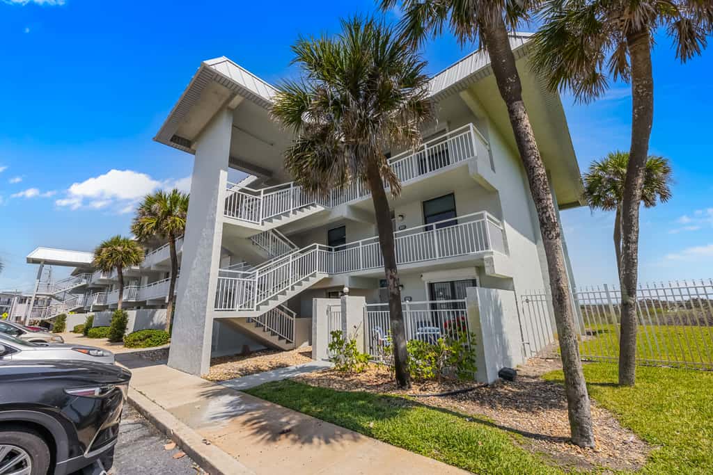 Beachside 2BR Condo | Pool + Walk to Beach