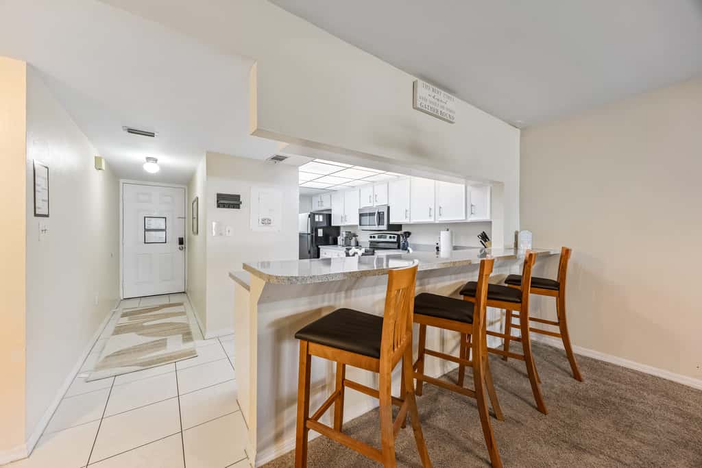 Breezy Cocoa Beach 2BR Condo | 4-min walk to Beach