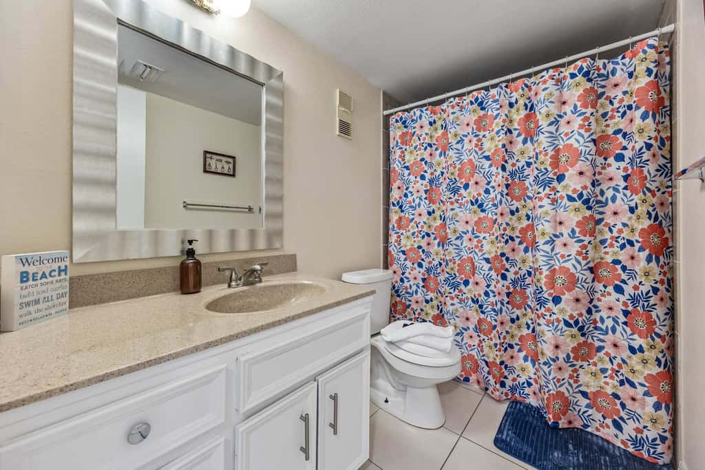 Breezy Cocoa Beach 2BR Condo | 4-min walk to Beach