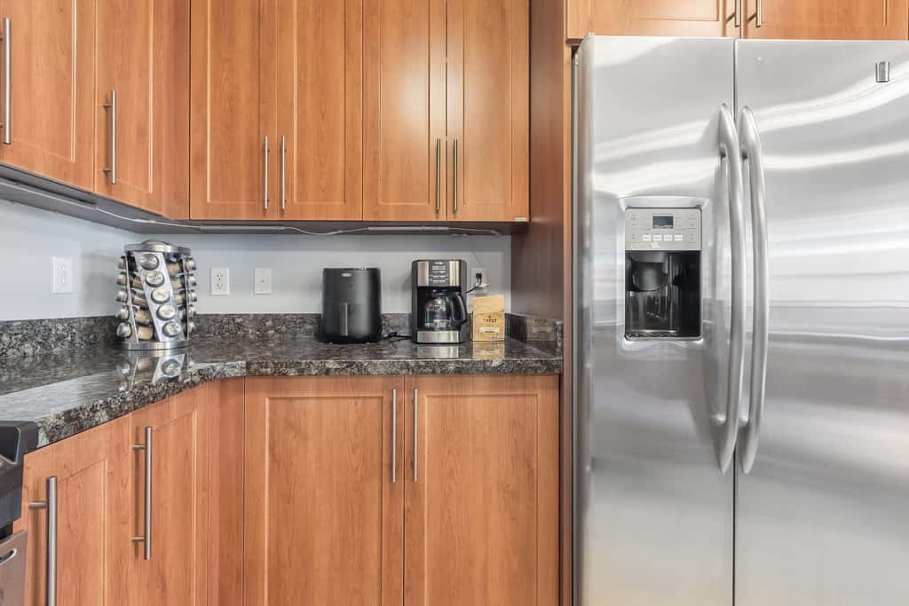 Sojourn 3BD2BA with Balcony, 3 Pools, Beach Access