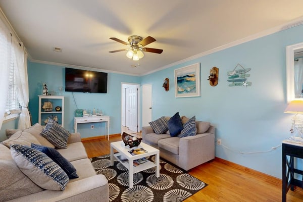 The Ocean Rancher - 40 Woodland Ave