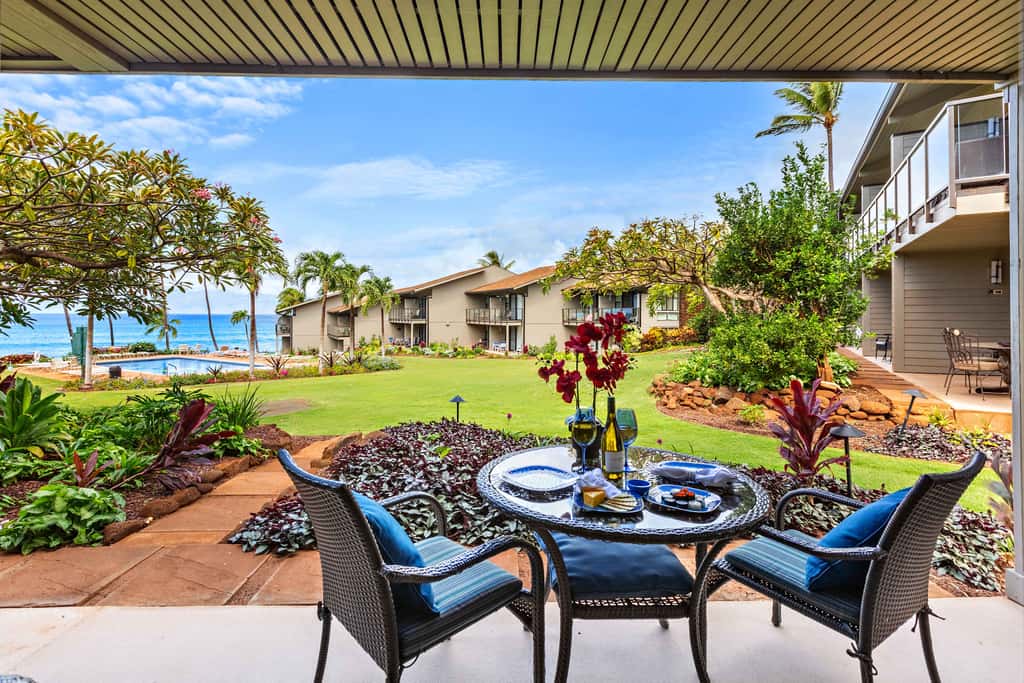 Mahina Surf 117 | One Bedroom Condo w/ Oceanview