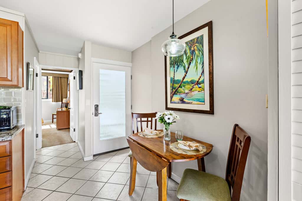 Mahina Surf 117 | One Bedroom Condo w/ Oceanview