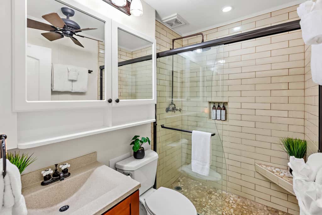 Mahina Surf 117 | One Bedroom Condo w/ Oceanview