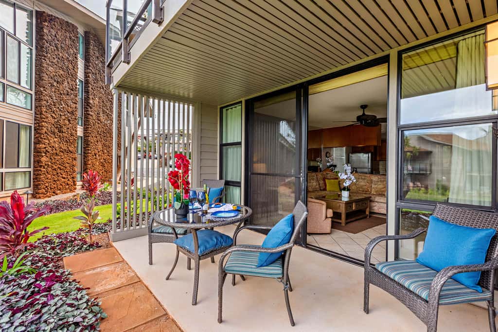 Mahina Surf 117 | One Bedroom Condo w/ Oceanview
