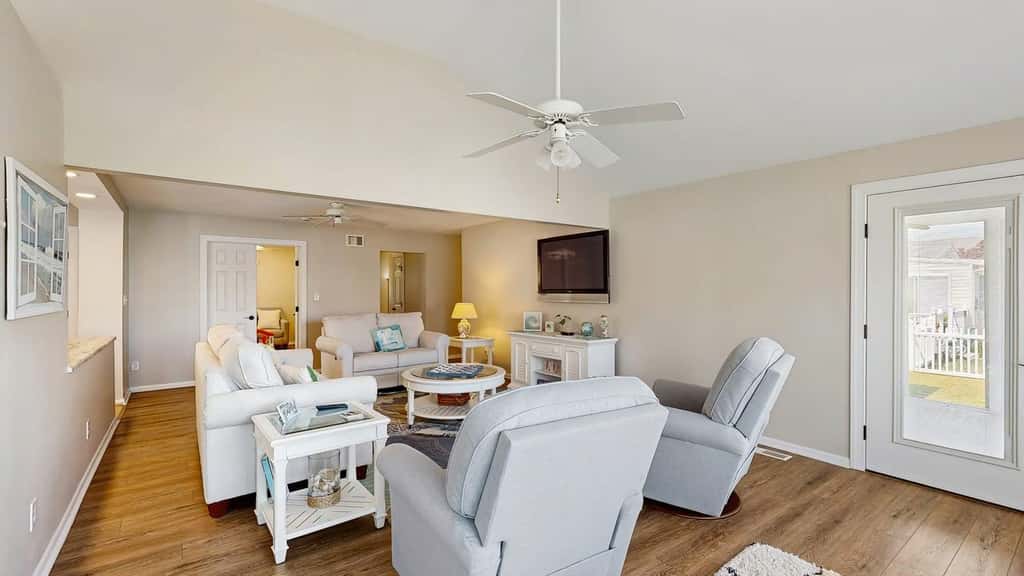 Keen-Wik on the Bay - 38351 Walnut Ln
