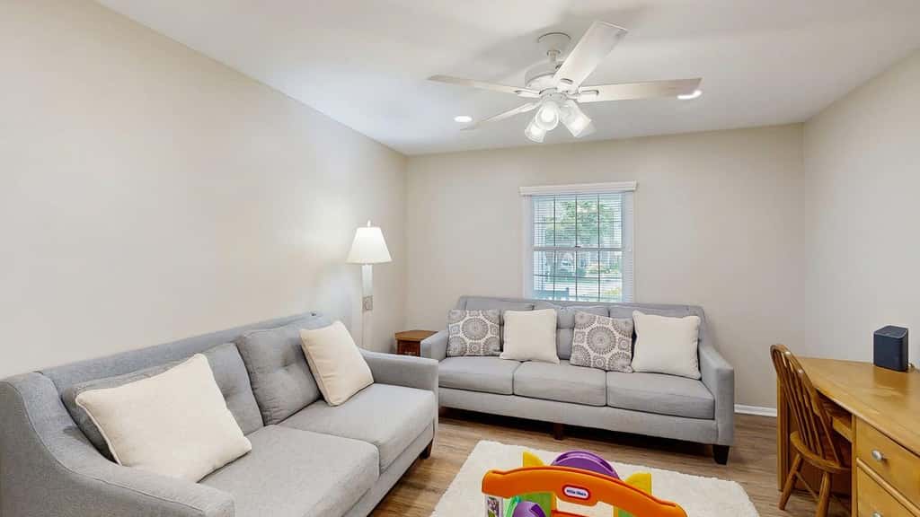 Keen-Wik on the Bay - 38351 Walnut Ln