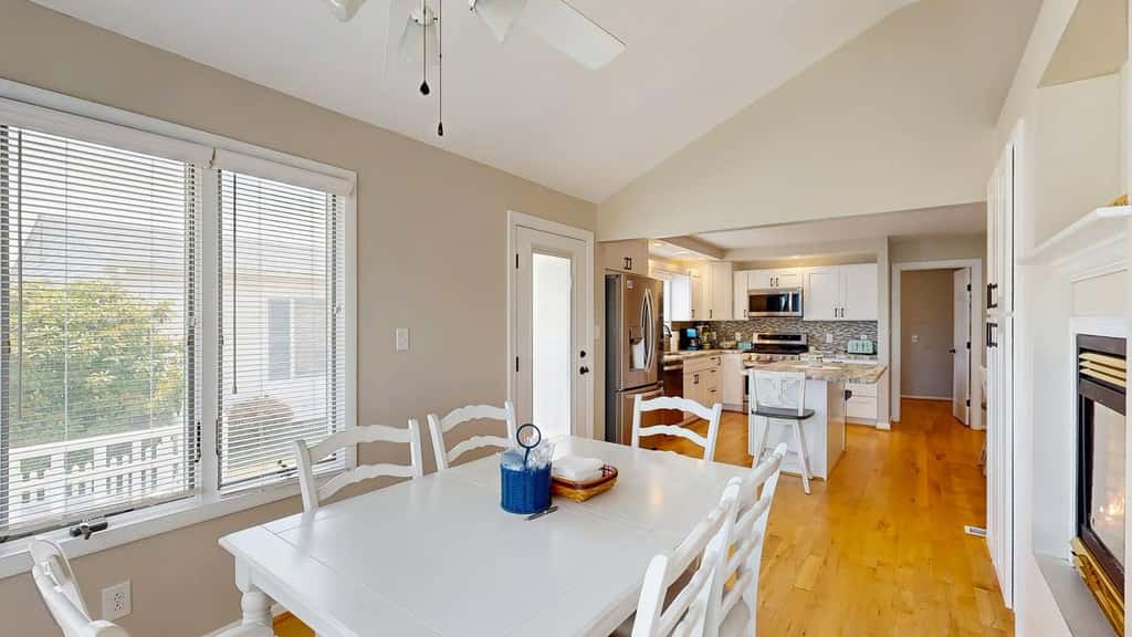 Keen-Wik on the Bay - 38351 Walnut Ln