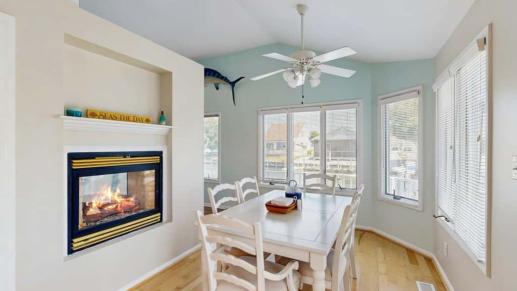 Keen-Wik on the Bay - 38351 Walnut Ln