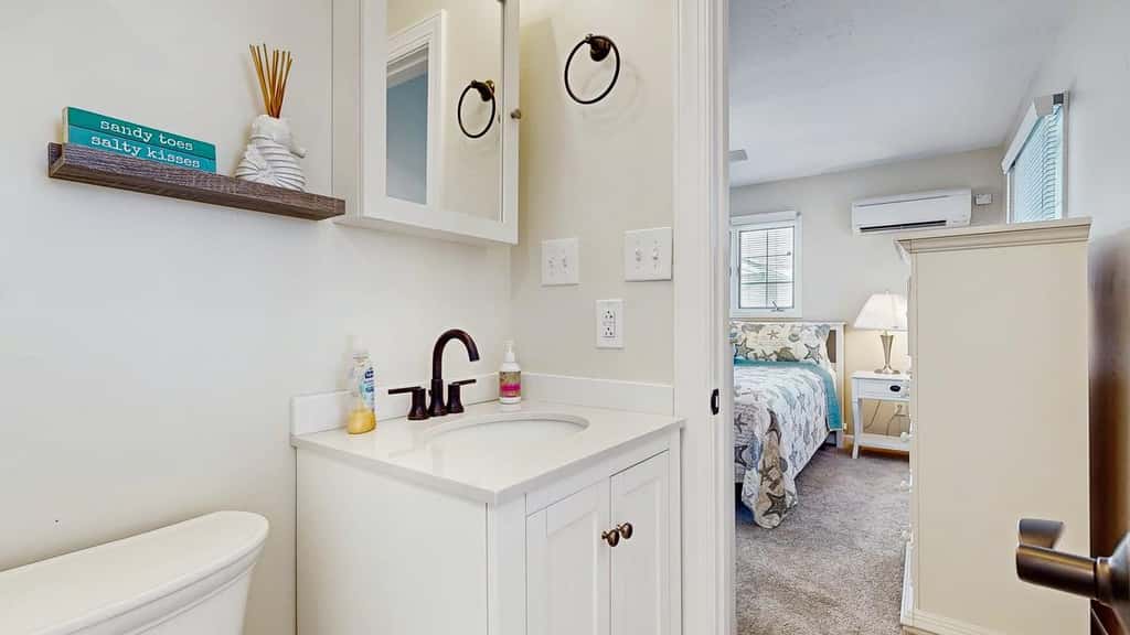Keen-Wik on the Bay - 38351 Walnut Ln