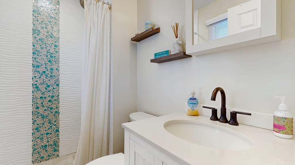 Keen-Wik on the Bay - 38351 Walnut Ln