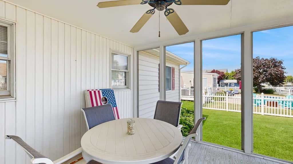 Keen-Wik on the Bay - 38351 Walnut Ln