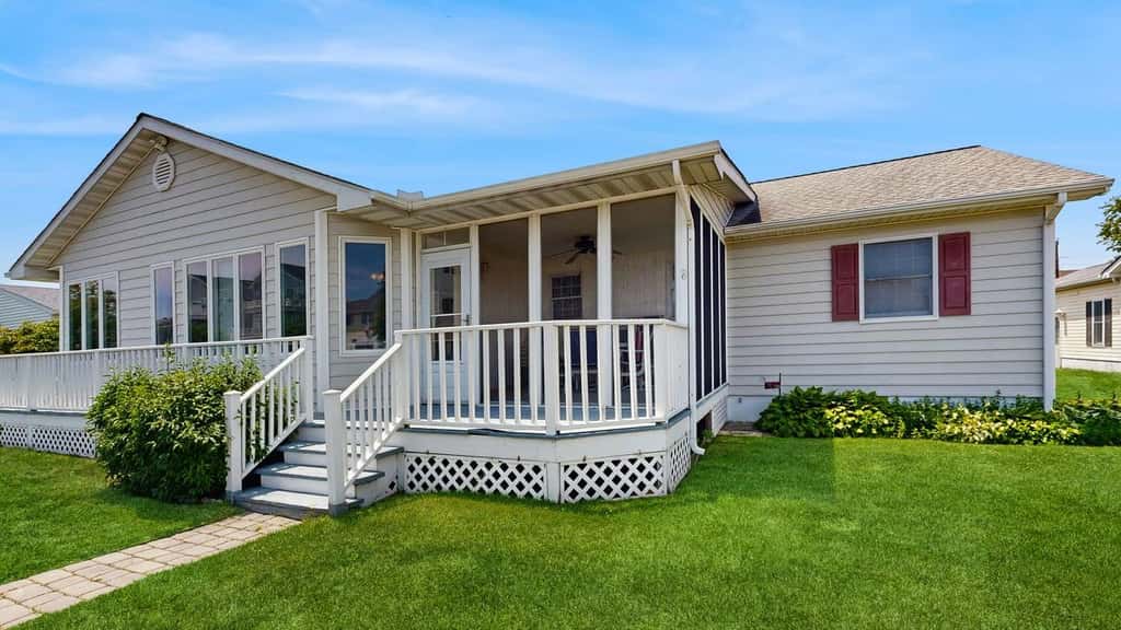 Keen-Wik on the Bay - 38351 Walnut Ln