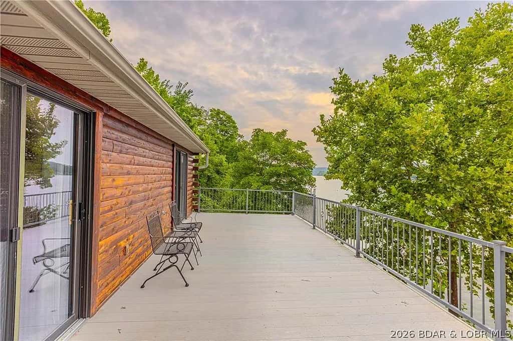 Quiet 4BR Cabin - LAKE VIEW - Dock & Fire Pit