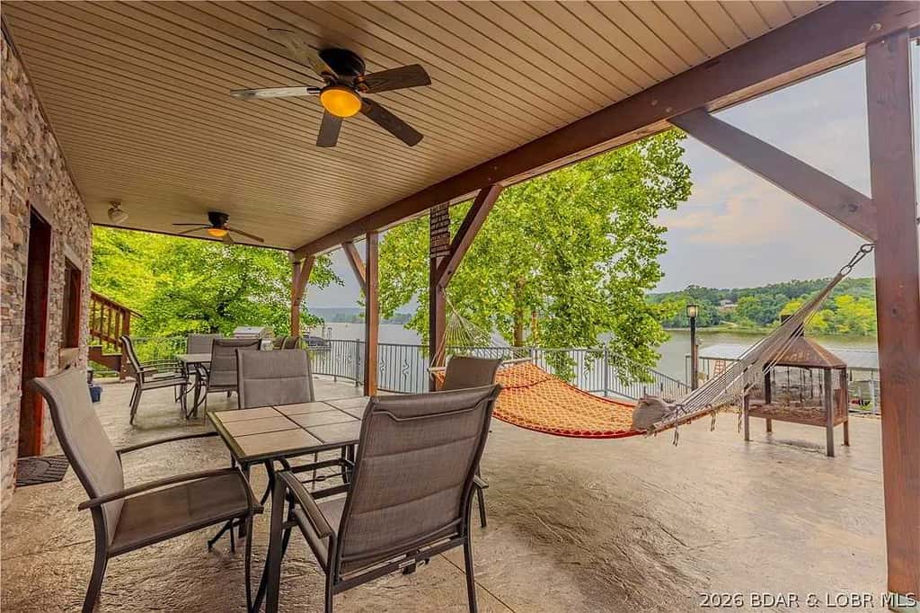 Quiet 4BR Cabin - LAKE VIEW - Dock & Fire Pit