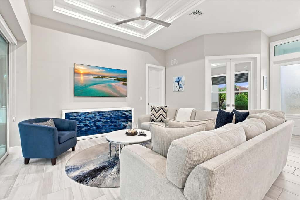 Spacious home with private heated pool & lanai