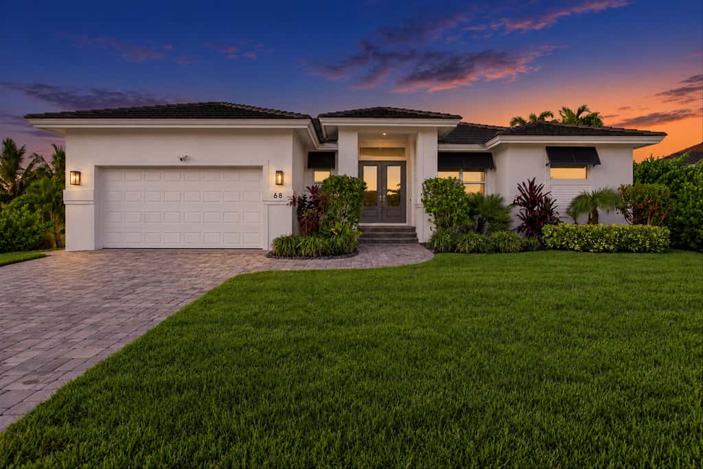 Spacious home with private heated pool & lanai