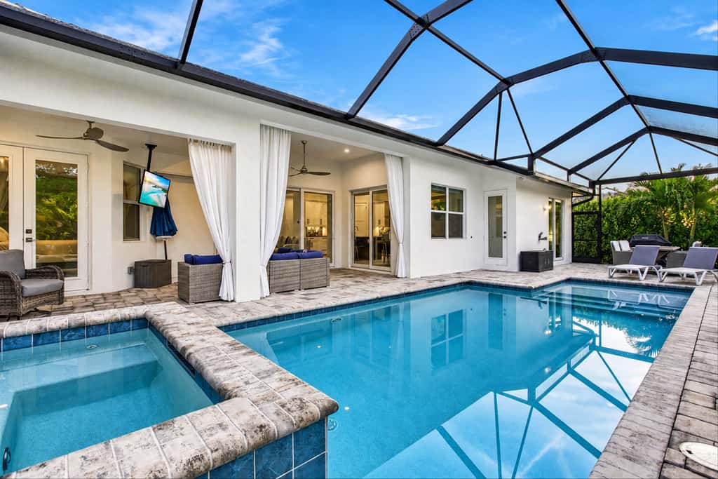 Spacious home with private heated pool & lanai