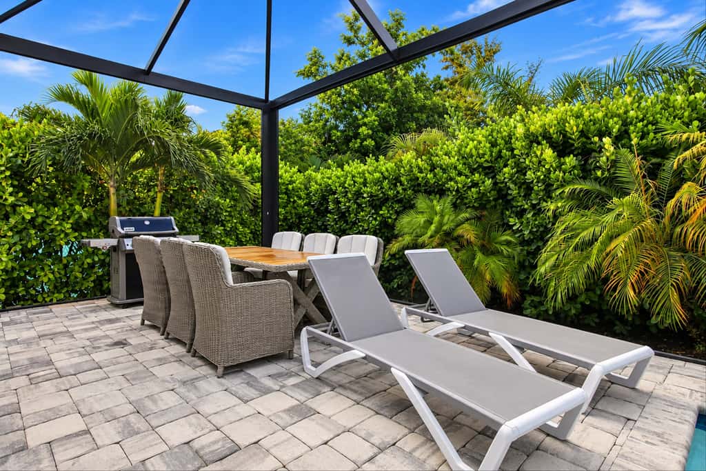 Spacious home with private heated pool & lanai
