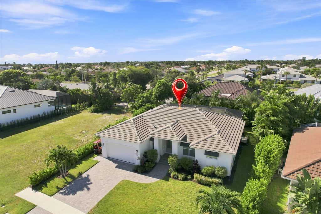 Spacious home with private heated pool & lanai