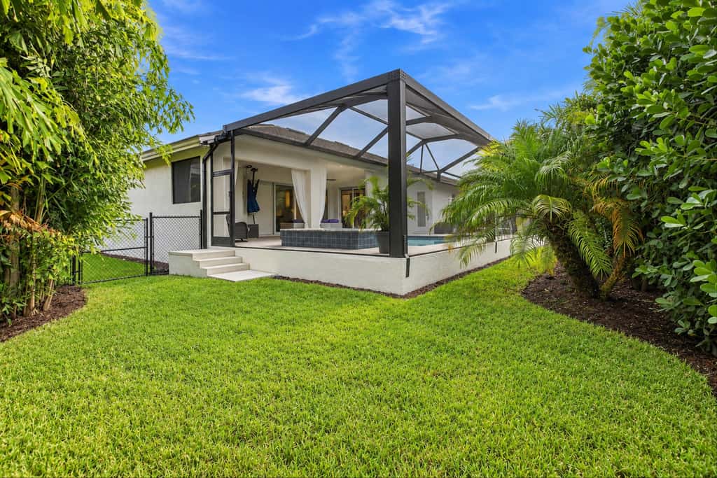 Spacious home with private heated pool & lanai