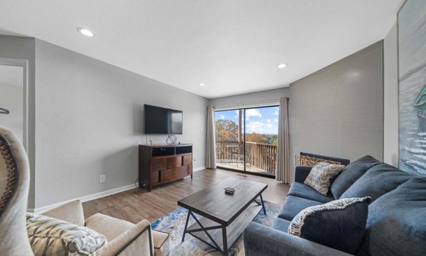 Lake Hamilton Retreat – Perfect for Couples, Families & Hot Springs Getaways