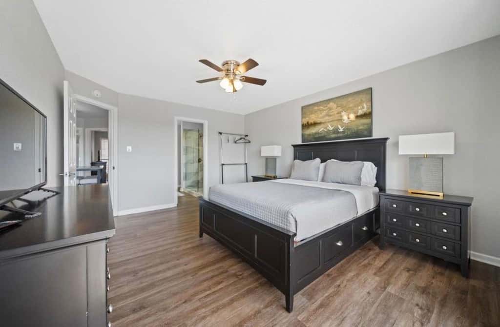 Hamilton Harbor Hideaway | Lake Views & Pool