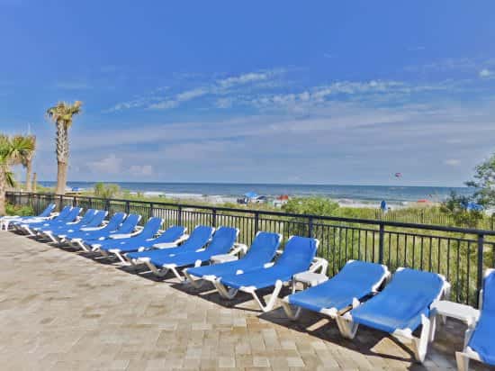 Cozy Oceanfront Getaway! Landmark 640 for 6!