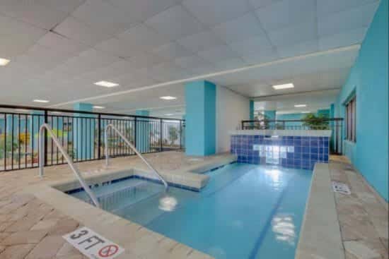 Cozy Oceanfront Getaway! Landmark 640 for 6!