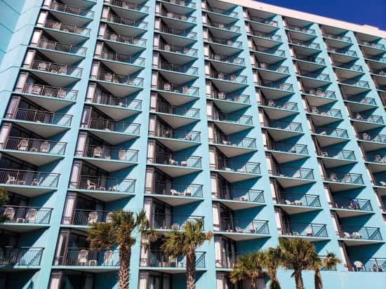 Cozy Oceanfront Getaway! Landmark 640 for 6!
