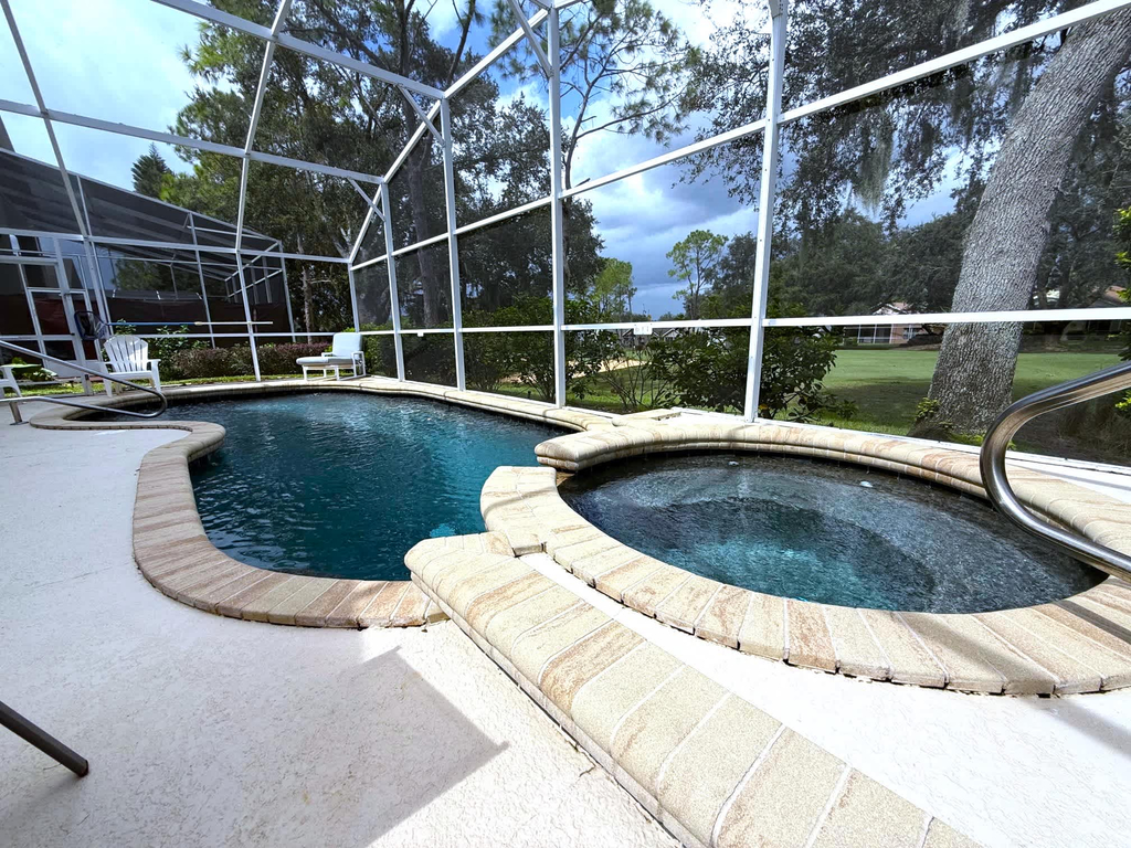 Magic Hole Manor