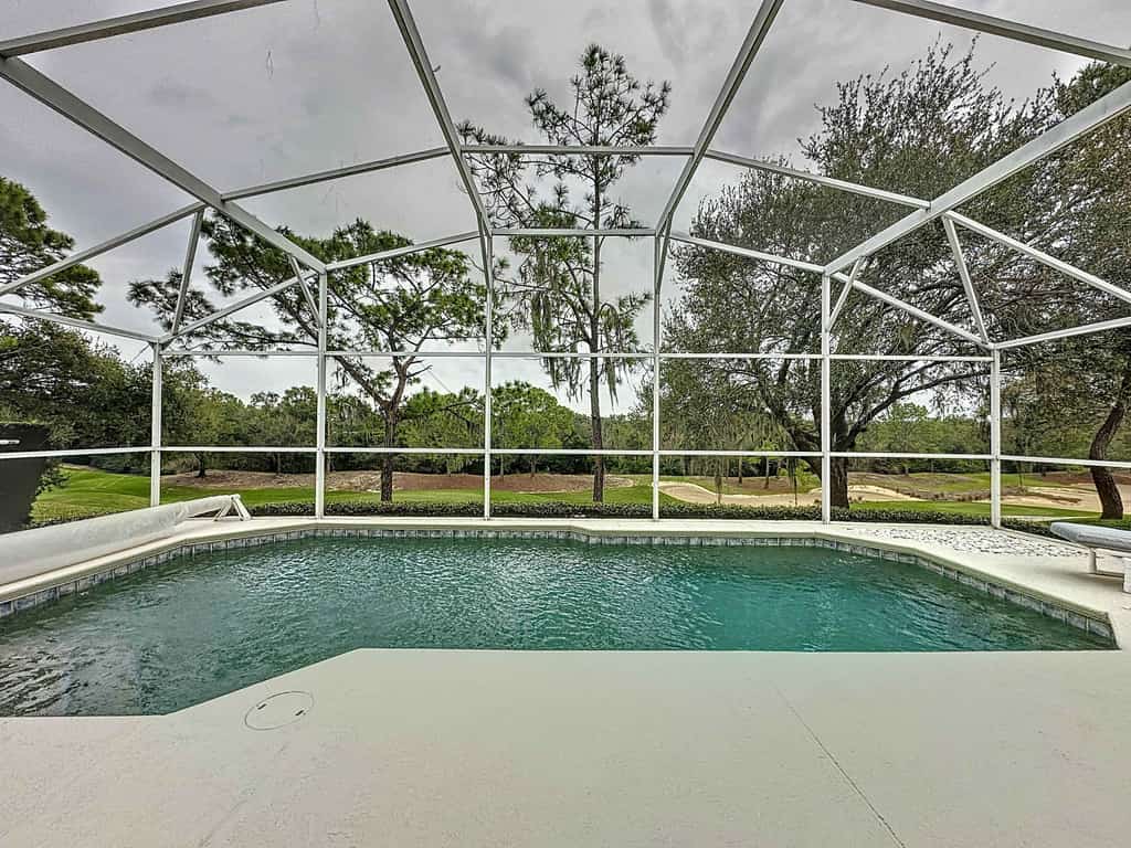 GOLF FRONT BEAUTY - Great pool deck and course views!