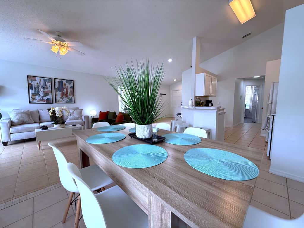 Beautiful South-Facing Pool Home in Southern Dunes