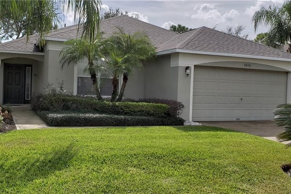 This home is a Golfer's Paradise! With 4 bedrooms and 3 bathrooms, and the most breathtaking golf course view, you'll never want to leave!