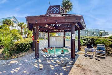 Coastal Comfort at Gulf Shores Plantation