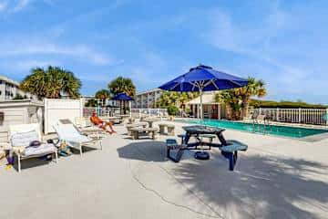 Coastal Comfort at Gulf Shores Plantation