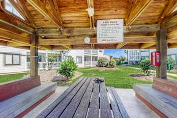Coastal Comfort at Gulf Shores Plantation