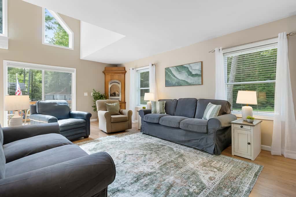Laurel Shores Retreat