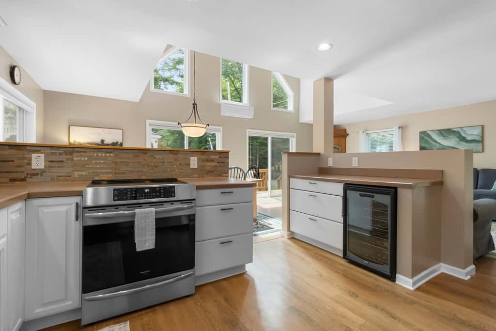 Laurel Shores Retreat