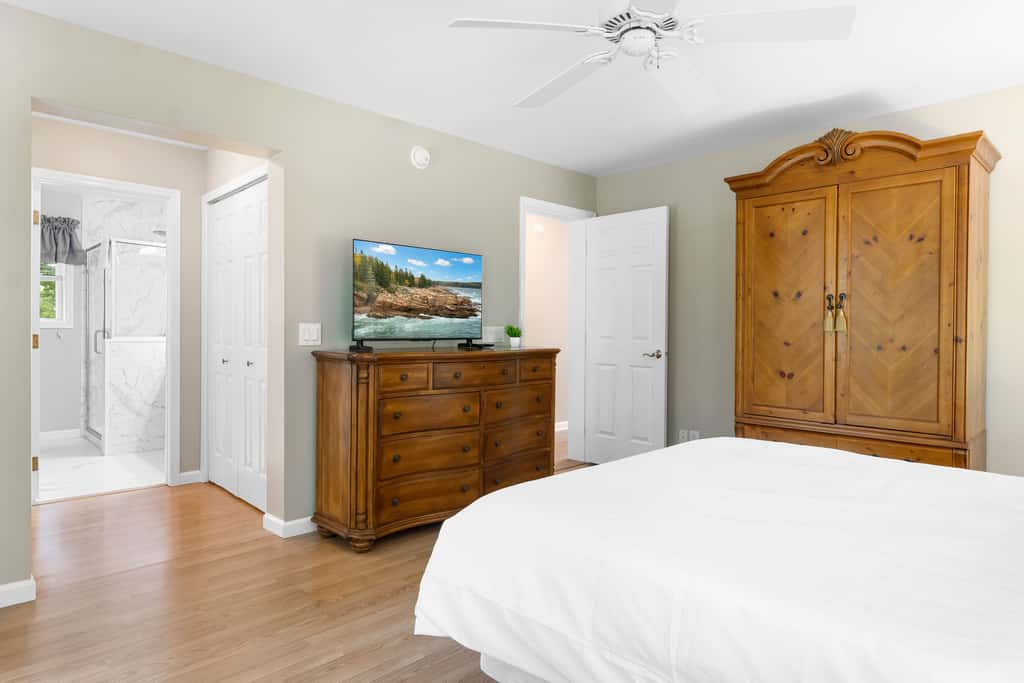 Laurel Shores Retreat