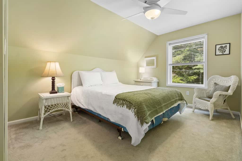 Laurel Shores Retreat