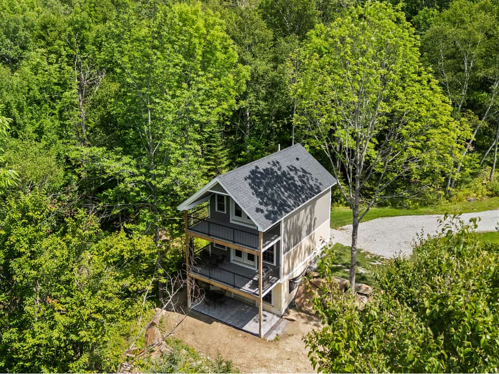 Blackberry Woods | A Peaceful Maine Retreat in Hope