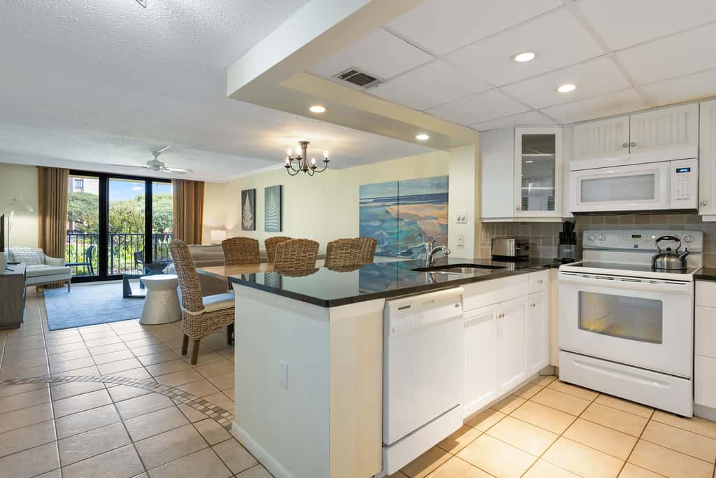 Oceanfront Retreat Patio To Beach Pool Hot Tub