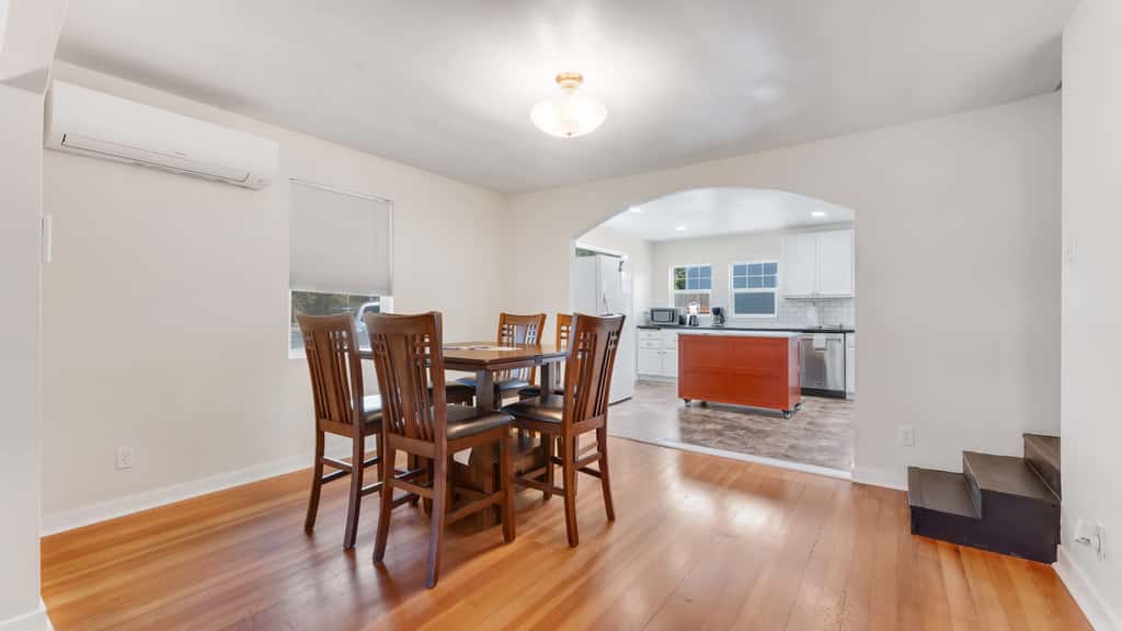 Port Orford Coastal Retreat, Pet Friendly & Fire Pit