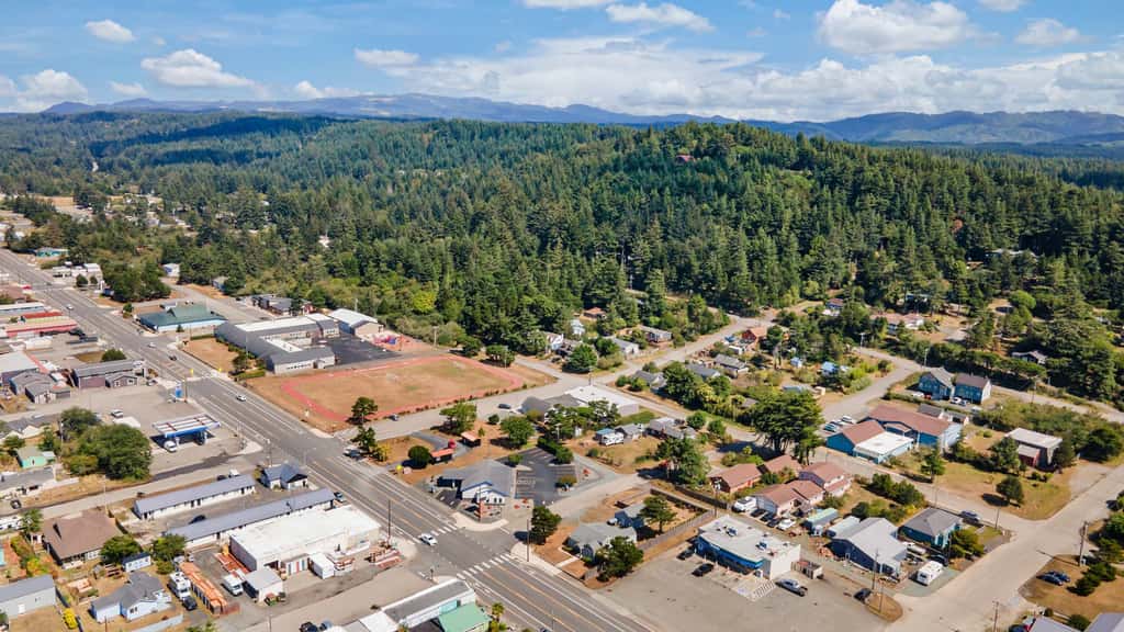 Port Orford Coastal Retreat, Pet Friendly & Fire Pit
