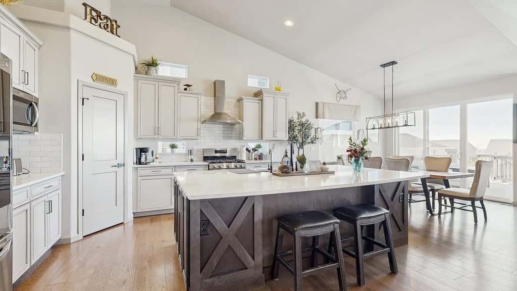 Elevated Escape- Spacious 5BR Colorado Springs House with Hot Tub and Mountain Views