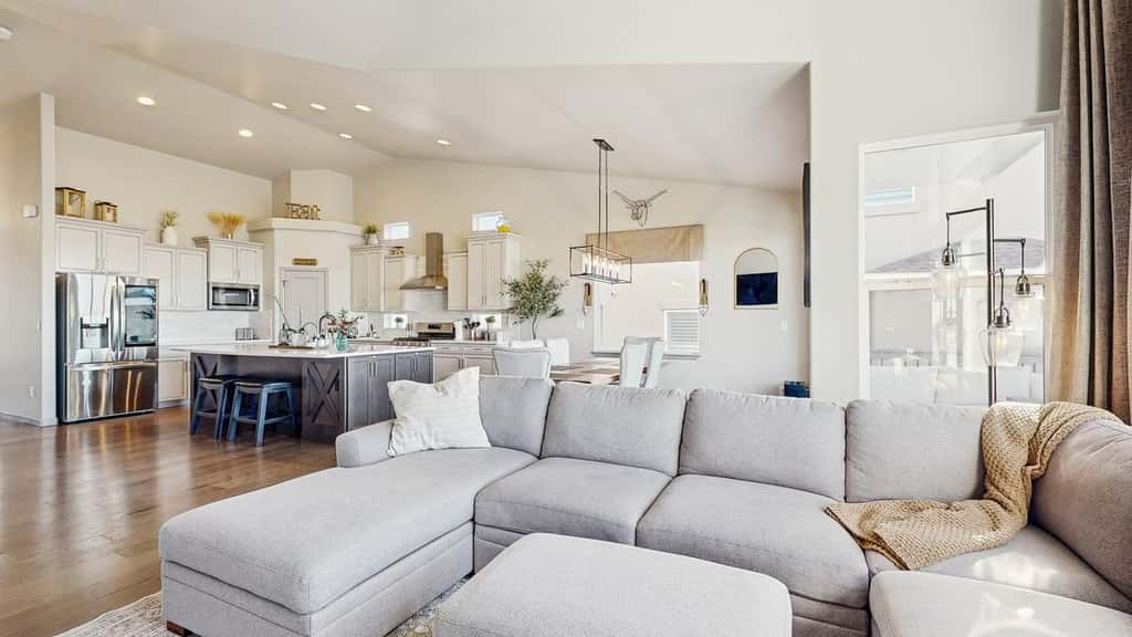 Elevated Escape- Spacious 5BR Colorado Springs House with Hot Tub and Mountain Views
