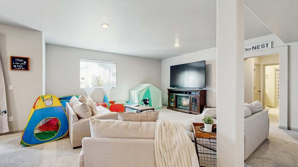 Elevated Escape- Spacious 5BR Colorado Springs House with Hot Tub and Mountain Views