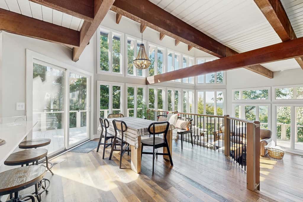 Glass Contemporary House, Panoramic Views, 4 Fireplaces, Game Room, Gym, Dog-Friendly