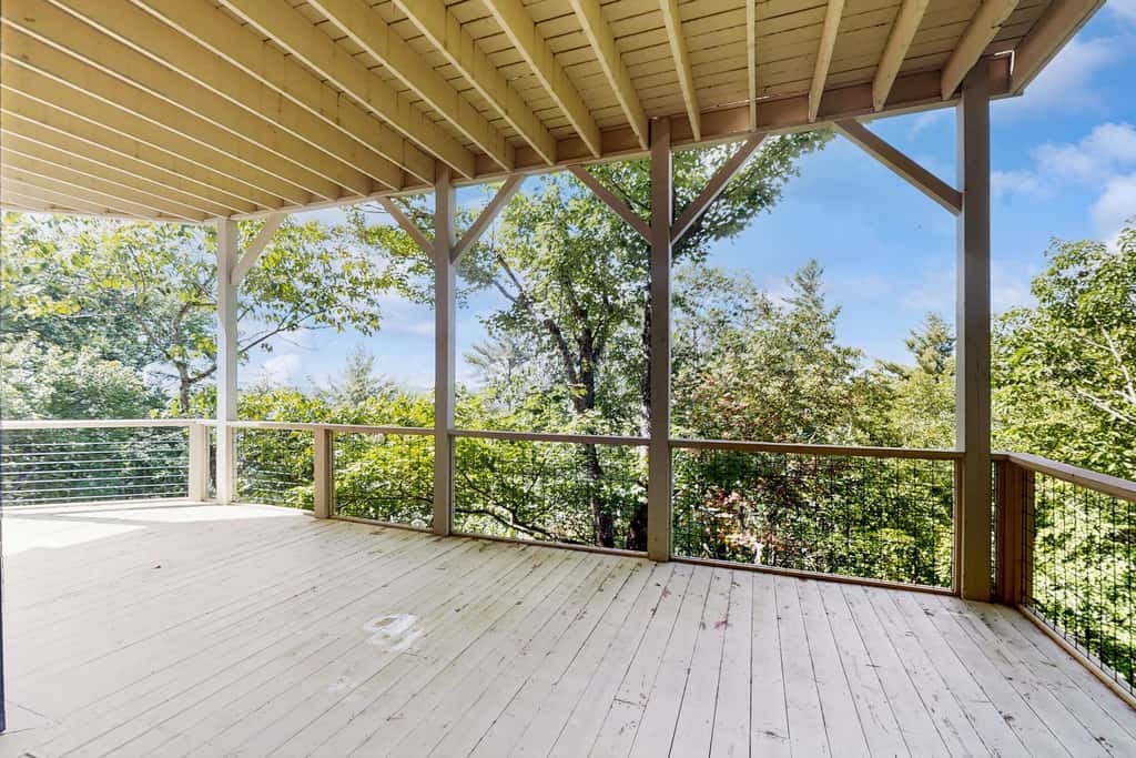 Glass Contemporary House, Panoramic Views, 4 Fireplaces, Game Room, Gym, Dog-Friendly